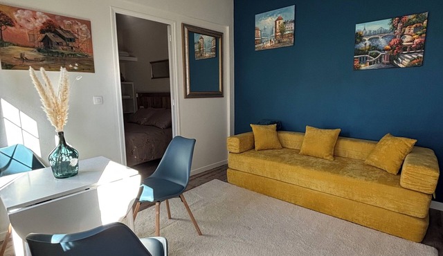 Bright, modern studio - quiet and secure - quick access to Paris in Ormesson-sur-Marne