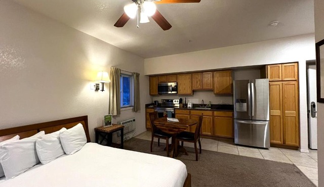 Canyon Plaza Premier Studios and Apts-South Rim in Tusayan