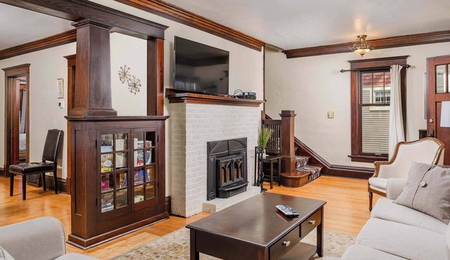 Charming Family Home Steps from UWSP & Downtown in Stevens Point