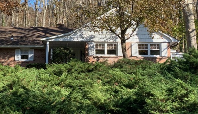 Charming large country home in Cold Spring Harbor