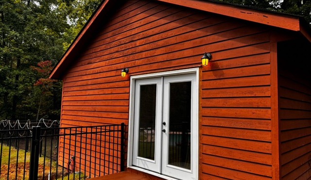 Charming tiny home only 15 mins from Town of Warrenton & Town of Culpeper in Rixeyville