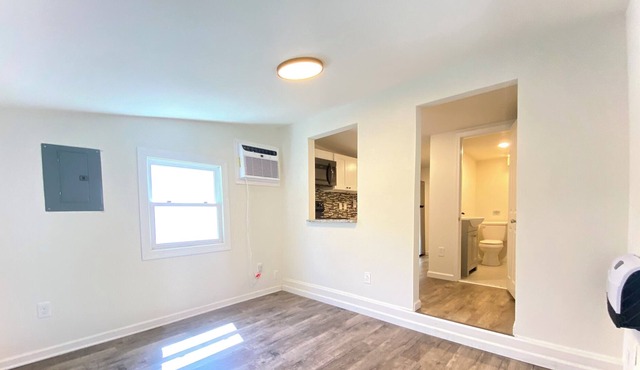 Charming Tiny Home Retreat Near Fish and Wildlife Reserve in Williamstown