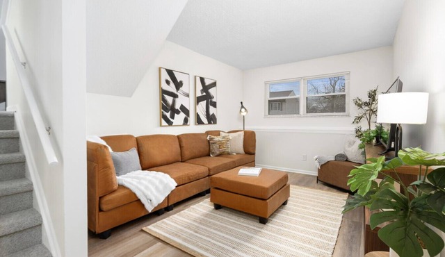Clean, comfortable, and versatile home, perfect for long stays in Columbus