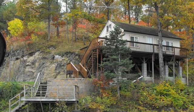 Cliffside Hideaway-Renovations & upgrades coming! in Hammond