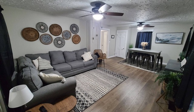 Comfortable, Convenient, & Spacious 3 bedroom home in Elyria