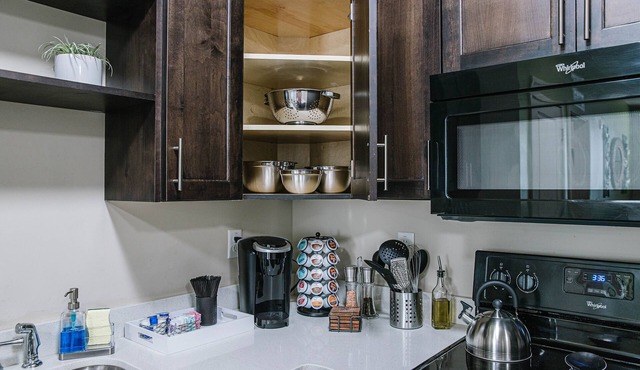 ⭐Comfy Apartment ⭐Near BYU | UVU⭐ King beds ⭐4K HD TVs ⭐ Fast Wi-Fi in Orem