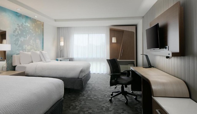 Courtyard by Marriott Omaha Bellevue at Beardmore Event Center in Bellevue