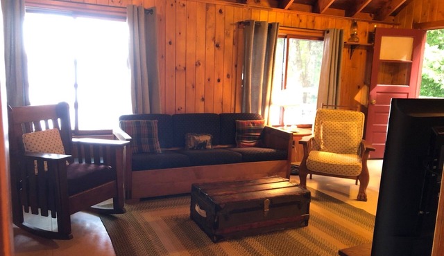 Cranberry Lake Cozy Cabin in Cranberry Lake