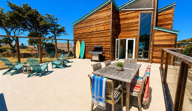 Dillon Beach~5-Star~Walk to Beach~Hot Tub~Game Room~Summer Fun!~Knot A Care in Dillon Beach