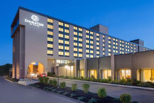 DoubleTree Boston North Shore Danvers in Danvers