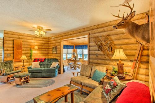 Fish & Hike: Wooded Cabin 9 Mi to Lake Nebagamon! in Lake Nebagamon