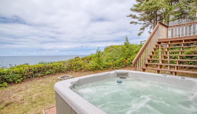 Grace's Beach House in Lincoln City