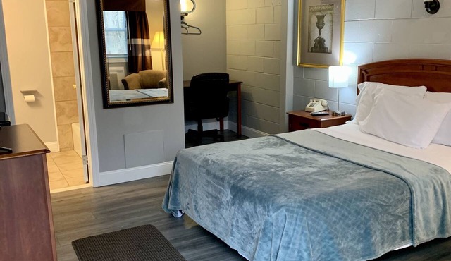 Hill Top Motel in Wrightstown