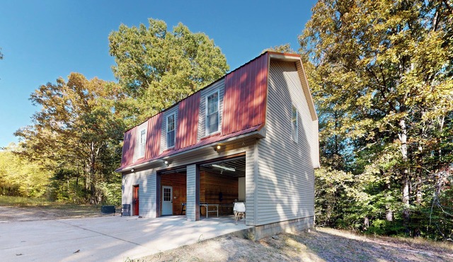 Hunting Home Base! 75-Acre Tennessee Getaway in Huntingdon