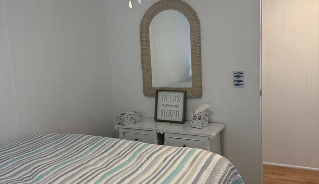 Immaculate Mobile Home in 55+ community in Estero