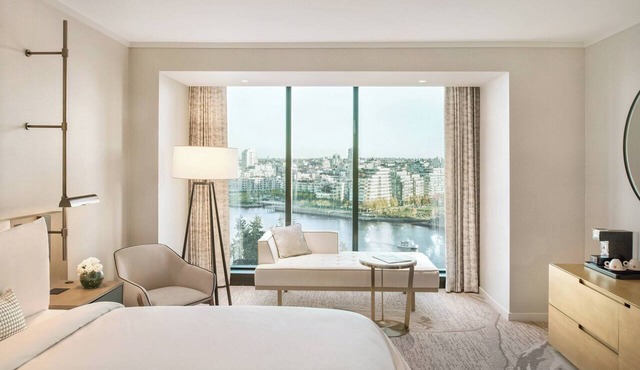 JW Marriott Parq Vancouver in Vancouver