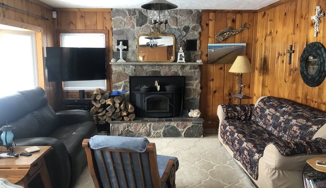 Lake And Trails Lodge in Mancelona