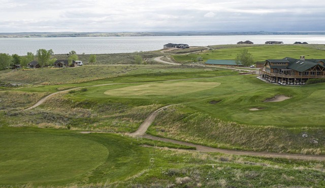 Lake Mac House on Bayside Golf Club's 18th Hole in Brule