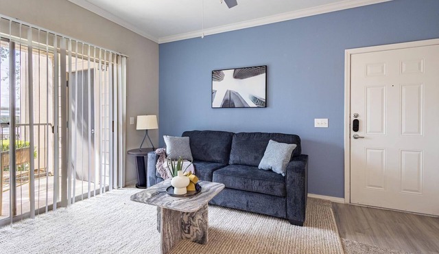 Landing | Incredible 1BD, Gym in League City