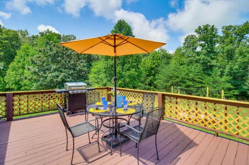 Large Private Yard: Home 16 Mi to Fall Creek Falls in Spencer