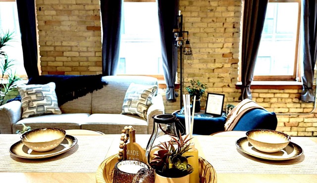Loft on Lake Ave in Canal Park in Duluth