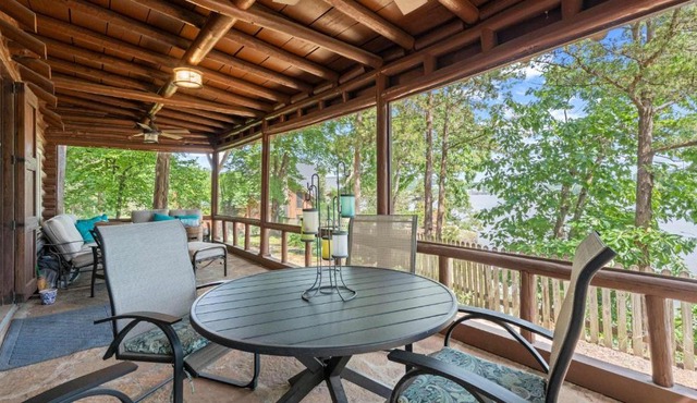 Log Cabin Retreat Two Cabins One Stay in Camdenton