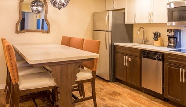 One Bedroom Ocean Front Luxury Condo, Ormond Beach, Florida (1884210) in Ormond Beach