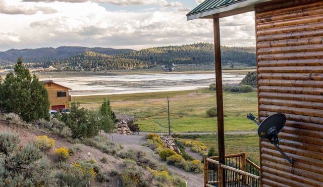 Panguitch Lakehome | Lake View | Sleeps 12 in Panguitch