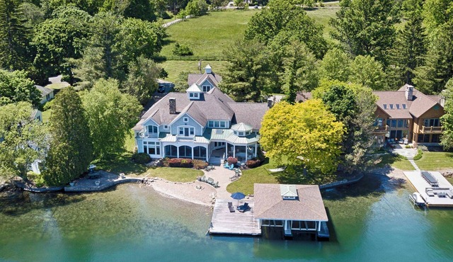 Peaceful Sanctuary: “The Definition of Lakefront Luxury” in Naples