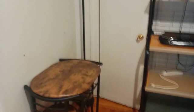 Perfect 2-bedroom apartment with AC in charming Bronx neighborhood in Bronx