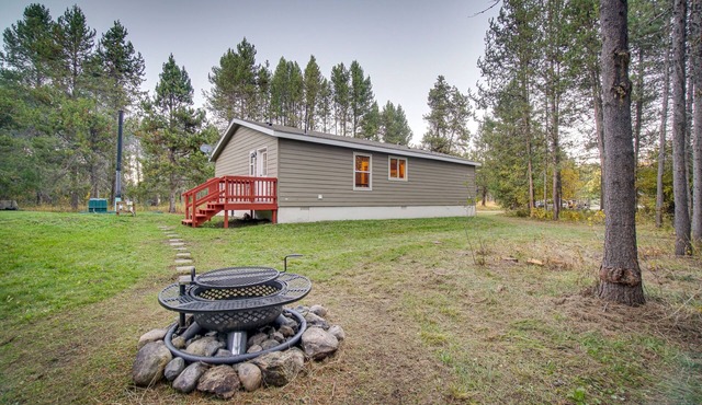 Pet-Friendly Cascade Vacation Rental w/Fire Pit! in Cascade