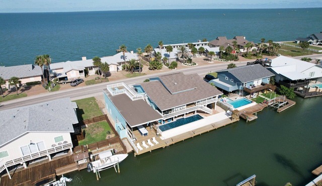 Poppy's Paradise - The Best Vacation Rental in Rockport! in Rockport