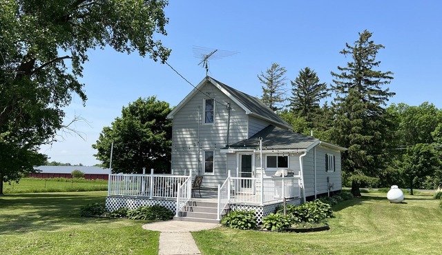 Private farm close to town! in Baldwin