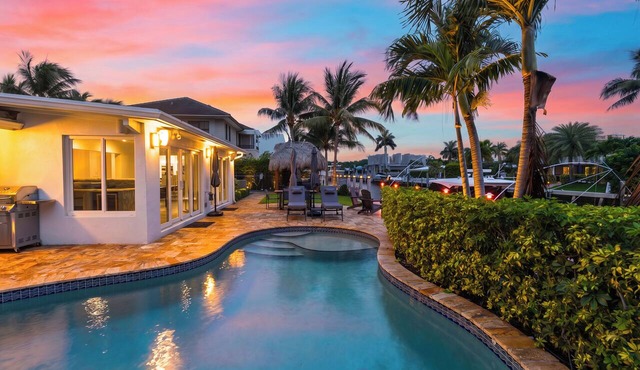 Private Pool + Tiki Lounge + Al Fresco Dining | Canal Front | Coral Current in Pompano Beach