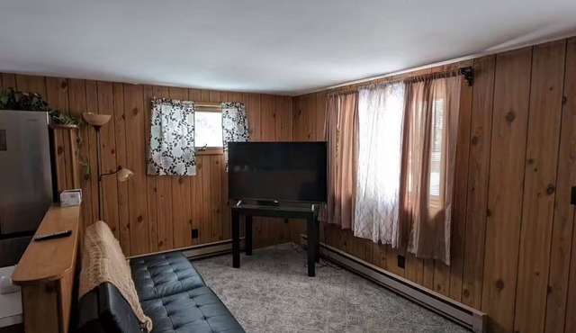 Quiet In-law Suite in Canton