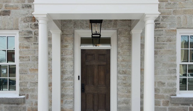 Restored stonehouse in the heart of Perth. in Perth