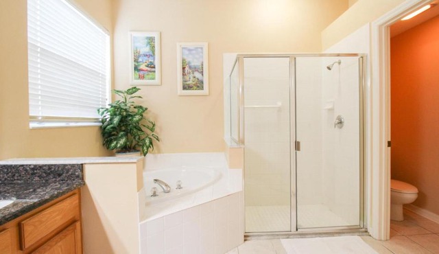 Sabal Harbour pool home with lake views - Harbour Happiness in Bradenton
