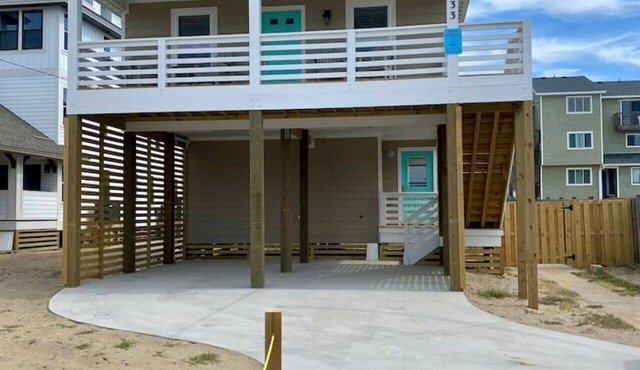 Sea Captain's Cottage 4; Oceanfront Cottage Court in Kill Devil Hills