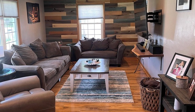 Spacious 2 Bedroom House in the Heart of Kimberly in Kimberly