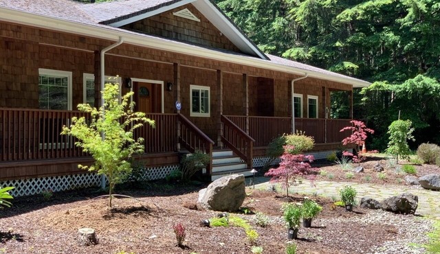 Spectacular Golf Group Vacation Rental at Bandon Dunes Golf Resort in Bandon