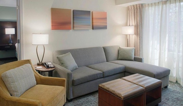 Staybridge Suites Fayetteville by IHG in Fayetteville