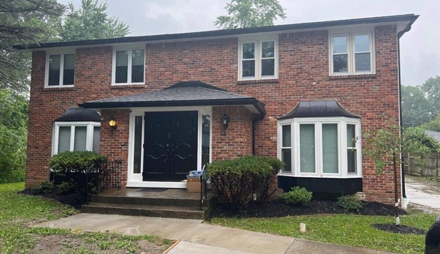 Stunning 6-Bedroom Modern Home, Perfect for Wedding Party/Family Reunion in Buffalo