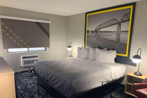 Super 8 by Wyndham Kirksville-University Area in Kirksville