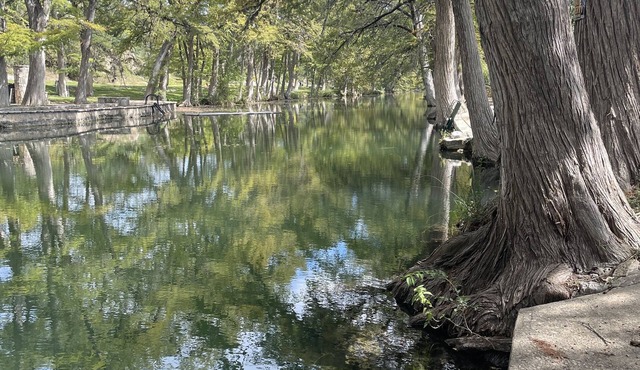 The Cottage At Axis Hill Farm with Private Riverfront in Hunt
