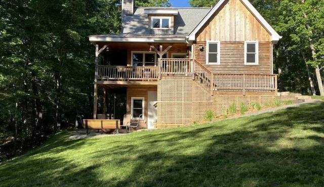 Tranquil Vacation Rental Nestled in the Shenandoah Mountains of Howardsville, Virginia in Howardsville