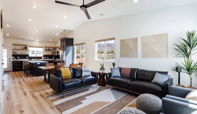 Two Junipers | Escape to Southern Utah in Hurricane
