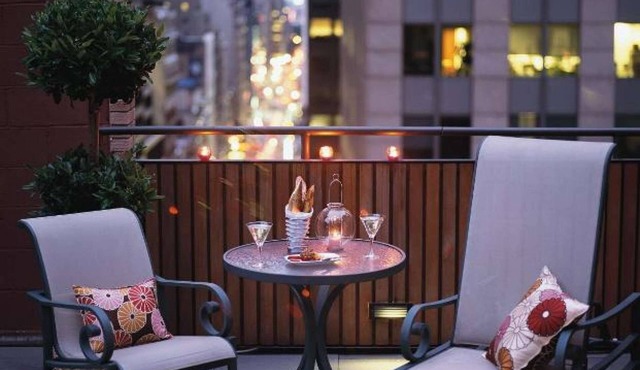 Unique Alchemy Of Comfort And Allure In Midtown NYC in New York
