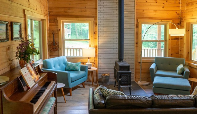 Vireo Cabin at Driftless Creek in Viroqua