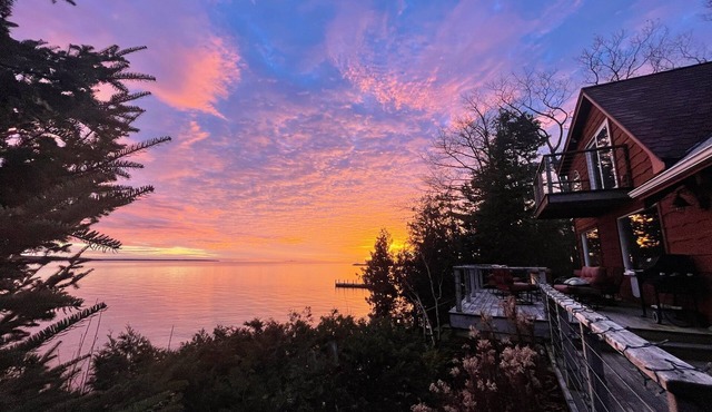 Waterfront Escape at the Tip of Door County in Ellison Bay