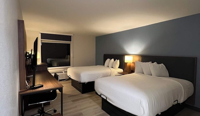 Wingate by Wyndham Dublin Near Claytor Lake State Park in Dublin